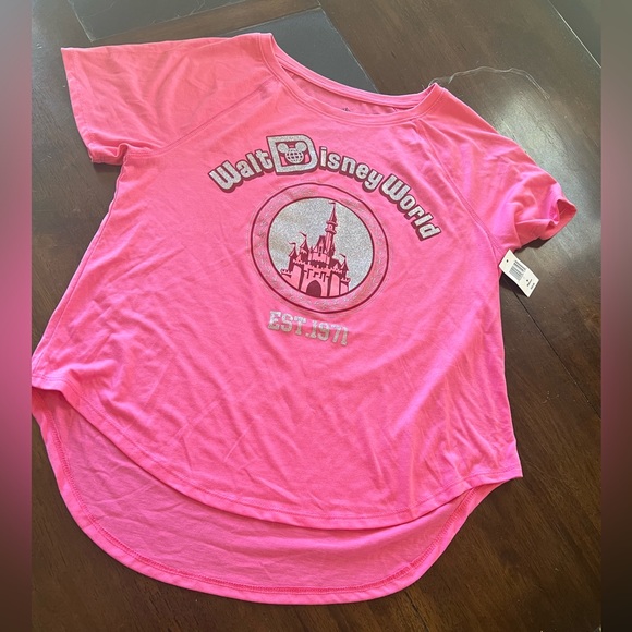 Disney Tops - Walt Disney World Park t-shirt glitter